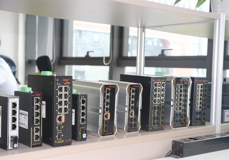 Switch công nghiệp là gì ảnh 1