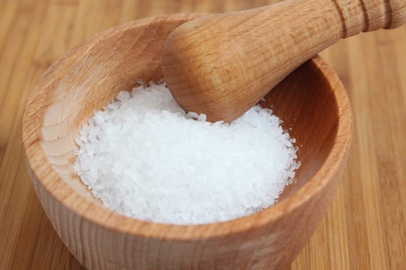 Tác hại của việc ăn quá nhiều muối - 08