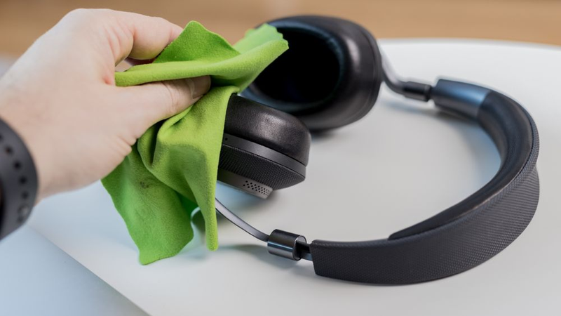 tai nghe JBL không nhận sạc 6