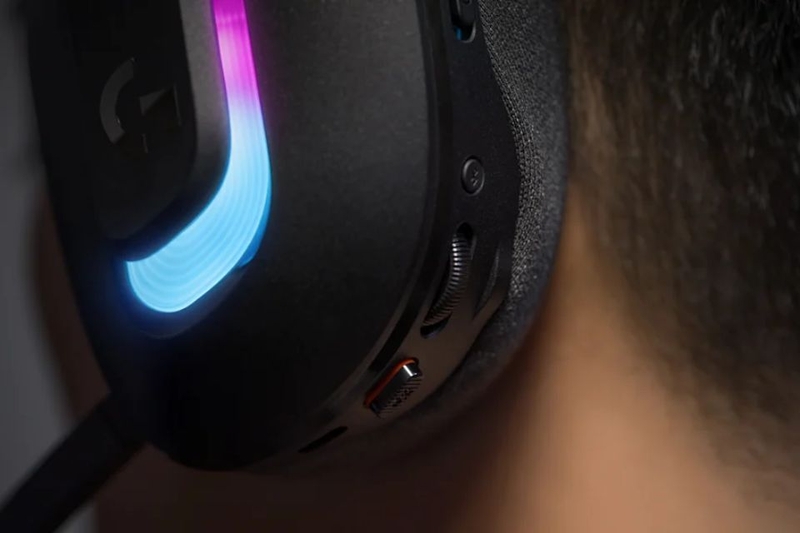 Tai nghe Bluetooth choàng đầu Gaming Logitech G522 tái tạo âm thanh chính xác trong không gian
