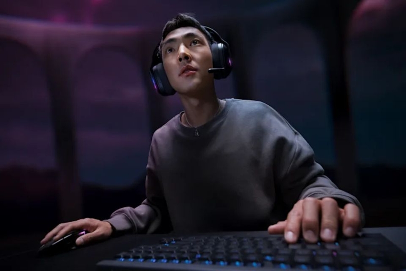 Tai nghe Bluetooth choàng đầu Gaming Logitech G522 trọng lượng nhẹ