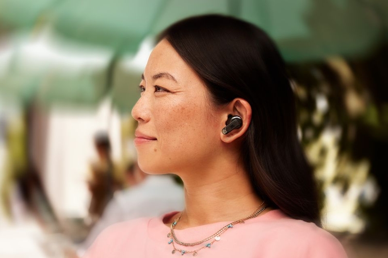 tai-nghe-bluetooth-nhet-tai-jbl-tour-pro-3-6.jpg