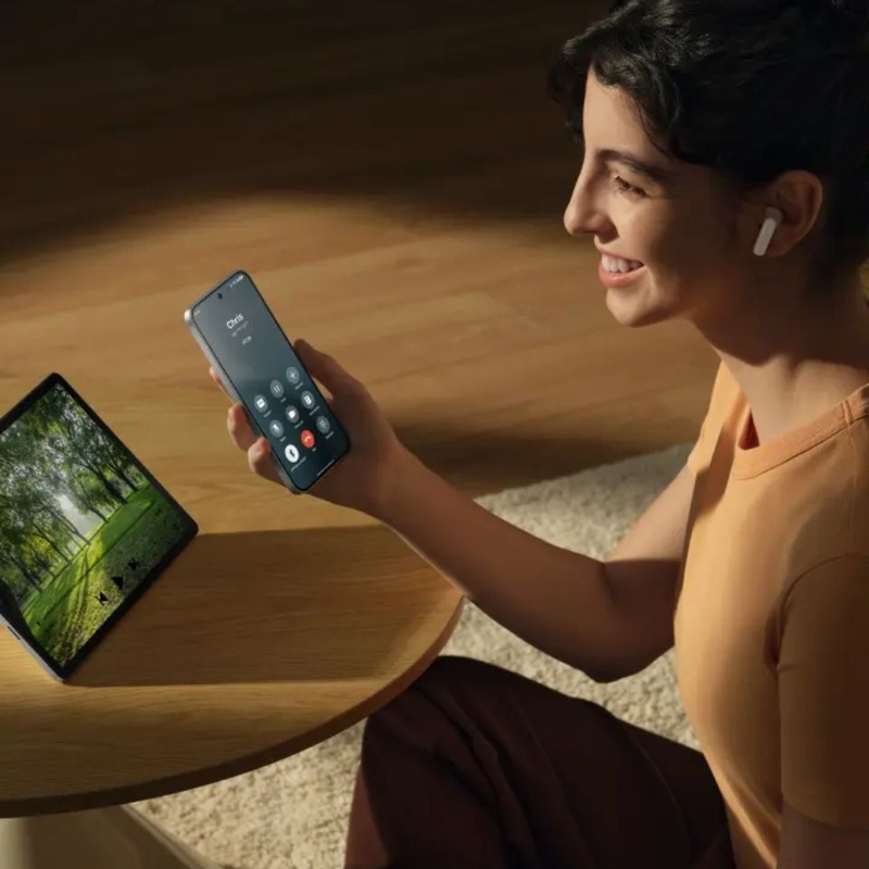 OPPO Enco Buds3 dễ dàng chuyển đổi
