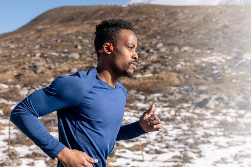 Shokz OpenSwim Pro kết nối đa điểm