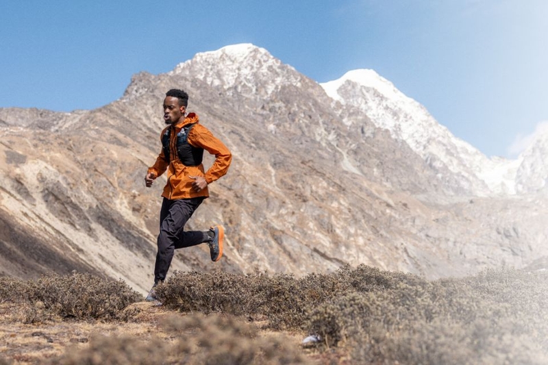 Shokz OpenSwim Pro khử tiếng ồn kép ENC và DNS