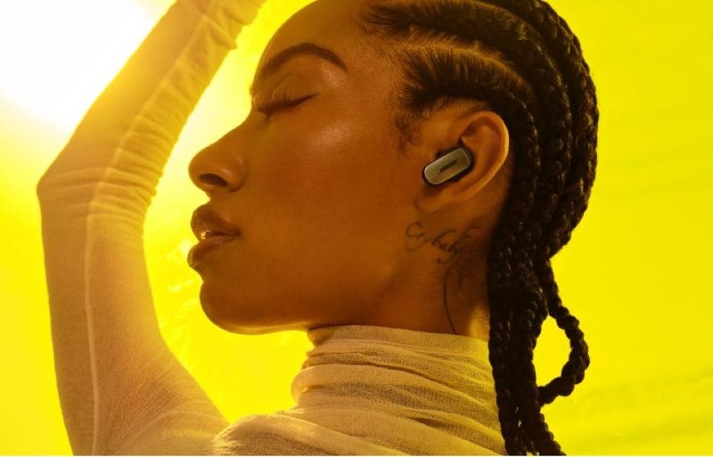 Tai nghe Bose QuietComfort Ultra Earbuds pin 6 giờ