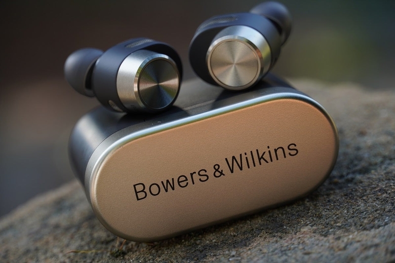 Tai nghe Bowers & Wilkins kết nối Bluetooth ổn định