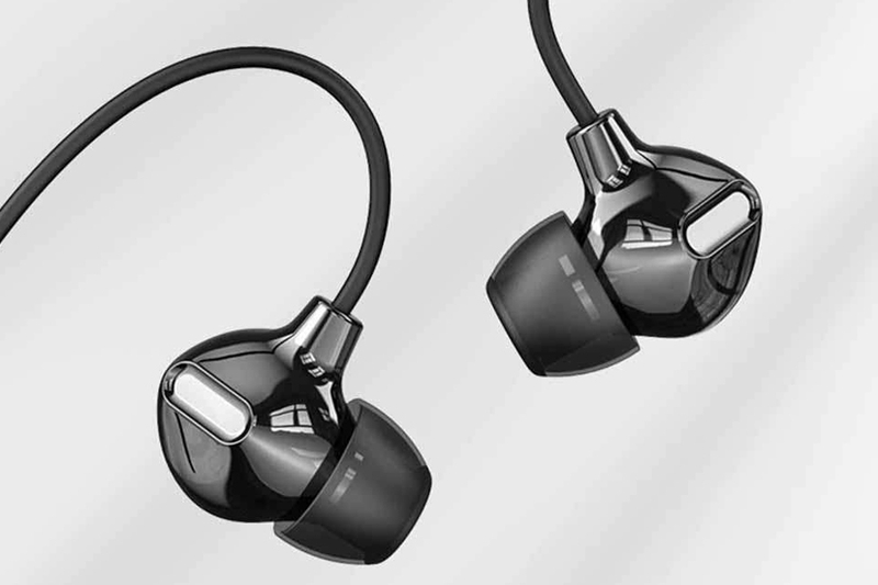 Tai nghe nhét tai Rock Obsidian Stereo thiết kế hiện đại và chất liệu gốm Ceramic cao cấp