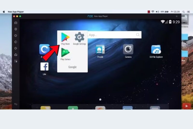 Tìm và chọn biểu tượng Google Play trên giao diện