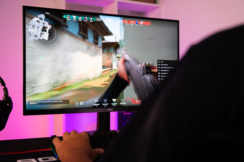 tam nen ips choi game co tot khong