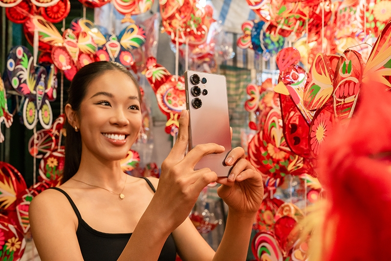 tan-huong-dem-trang-cung-galaxy-s25-ultra (6).jpg