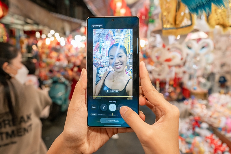 tan-huong-dem-trang-cung-galaxy-s25-ultra (9).jpg