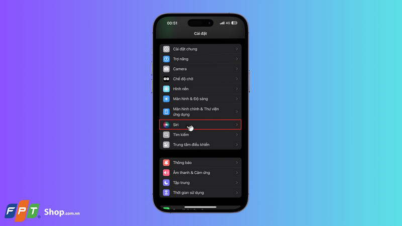Truy cập vào ứng dụng Cài đặt trên iPhone của bạn và chọn mục Siri