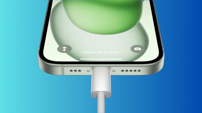 Cắm sạc vào iPhone
