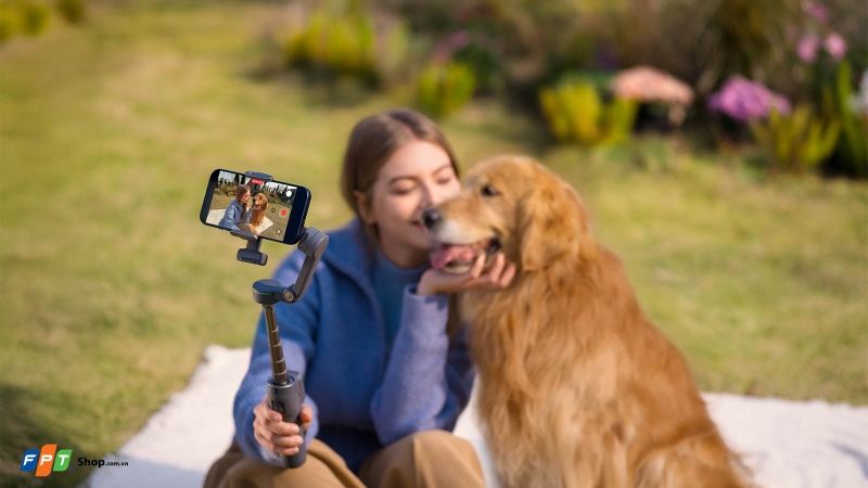tay-cam-gimbal-dji-osmo-mobile-8p-creator-combo-2.jpg