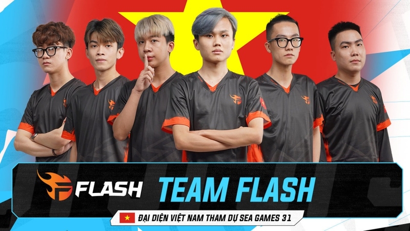 Đội tuyển Team Flash giành được huy chương vàng đầu tiên trong lịch sử