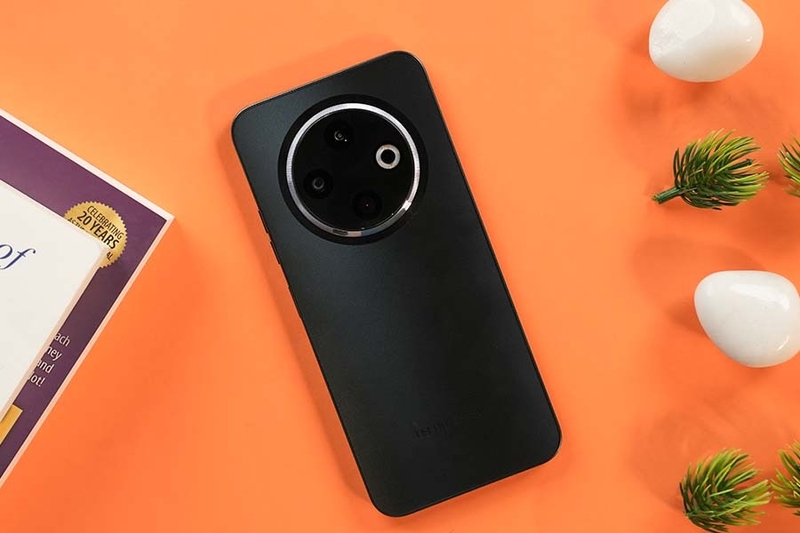 Đánh giá Tecno Spark 30C 9