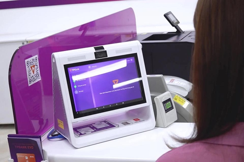 Tết Âm Lịch ngân hàng có làm việc không - 03