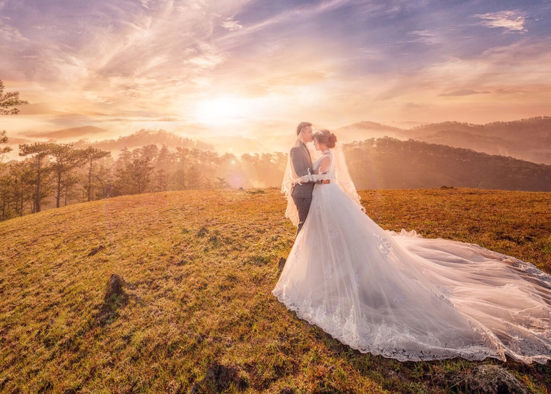 Lịch âm tháng 10/2025 - 03