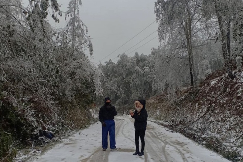 Tháng mấy lạnh 8