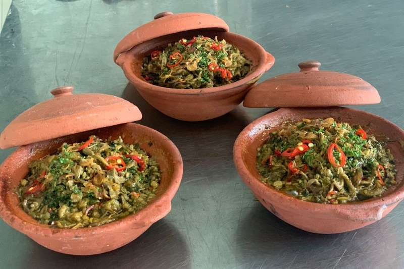 thành phẩm rươi kho khế