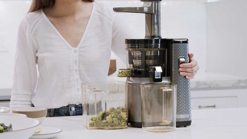 C&aacute;ch th&aacute;o lắp v&agrave; sử dụng m&aacute;y &eacute;p tr&aacute;i c&acirc;y - 02