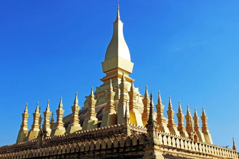 Thạt Luổng là công trình kiến trúc của quốc gia nào 8