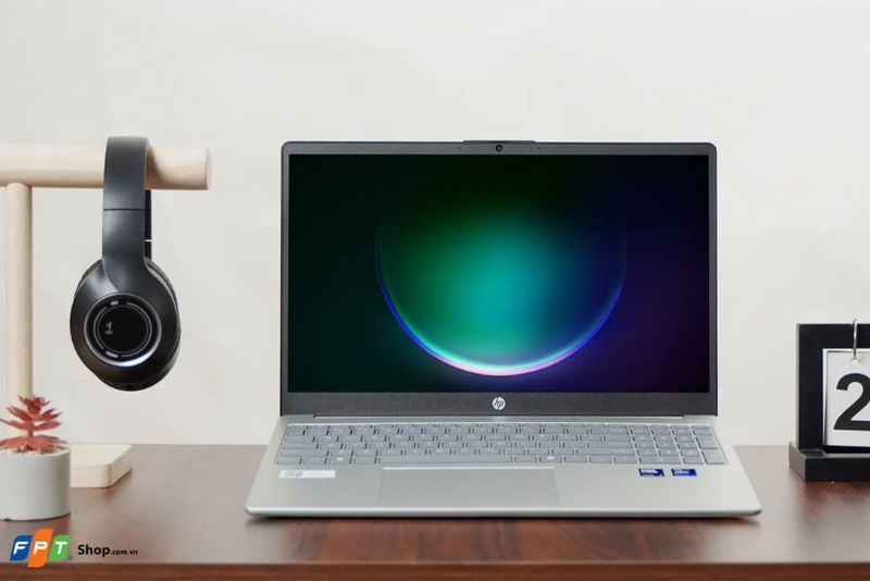 thay bản lề laptop bao nhiêu tiền 2026 7
