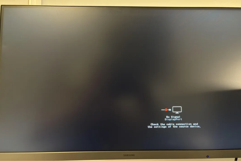 Thay cổng HDMI laptop bao nhiêu tiền (1)