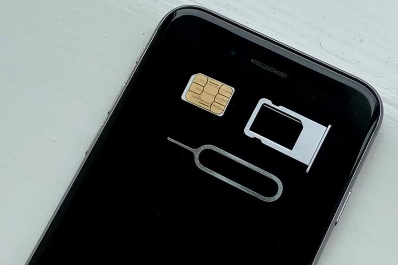 Nguyên nhân khiến khay SIM bị hỏng