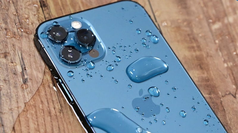 Thay kính lưng iPhone có mất chống nước không?