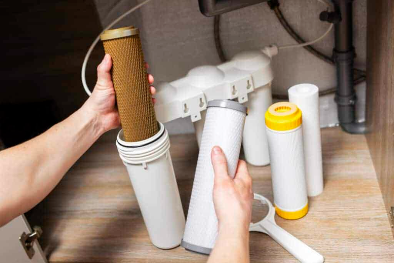 Bóc giấy lõi lọc ra ngoài