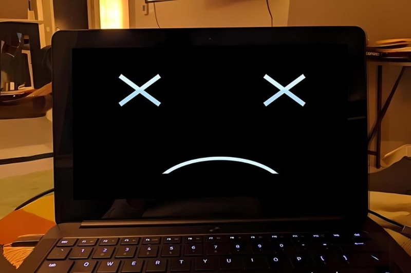 thay main laptop bao nhiêu tiền 2026 (ảnh 1)