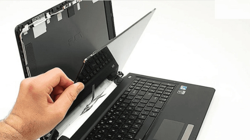Tránh việc thay màn hình laptop ASUS tại nhà