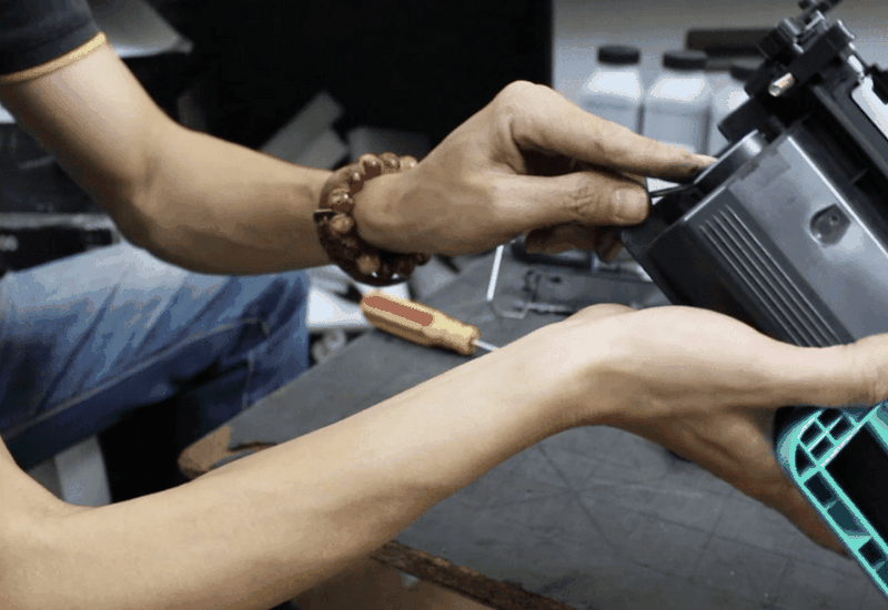 Loại bỏ hết những phần mực thải bên ngoài