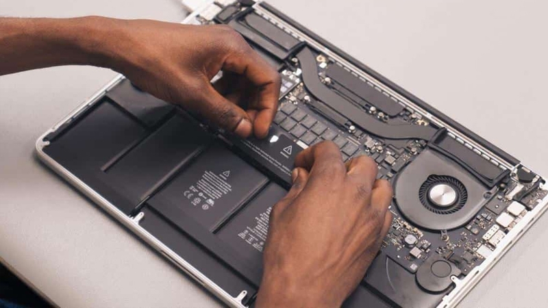 Một số lưu ý khi thay pin laptop MSI mà bạn nên biết