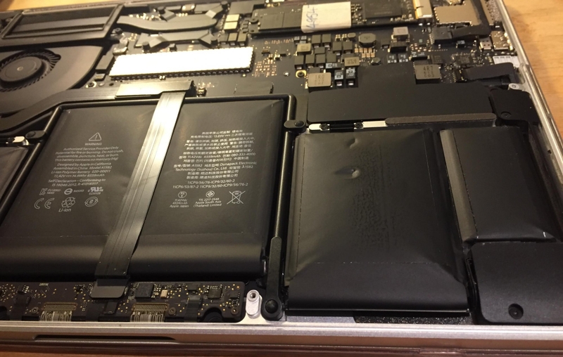 Thay pin Macbook (ảnh 2)