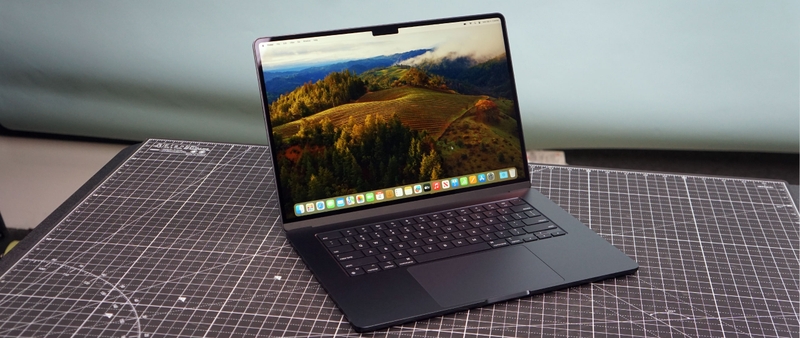 thay pin macbook giá bao nhiêu 2026 4