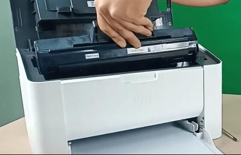 thay mực máy in HP (ảnh 4)