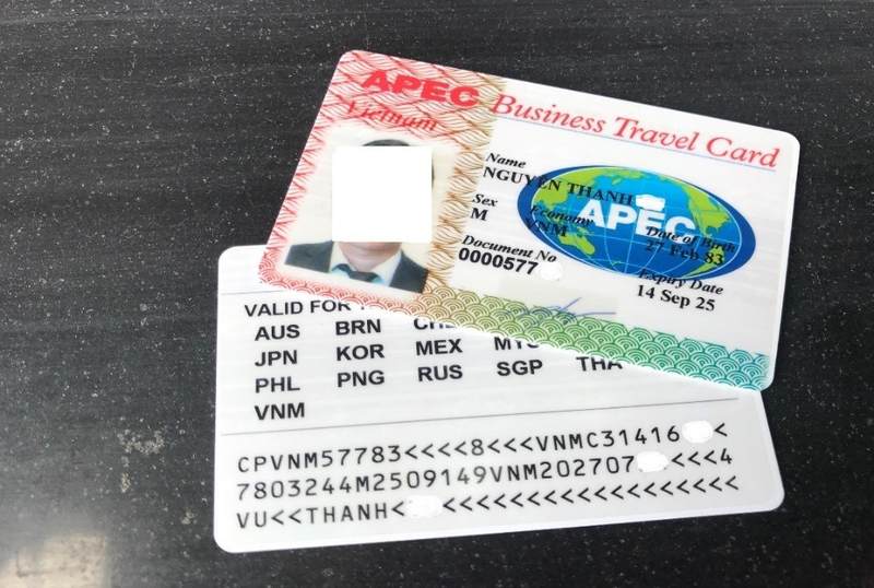 Nhận thẻ APEC
