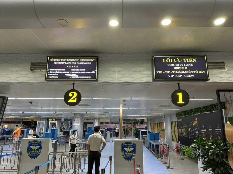 Quyền lợi khi sở hữu thẻ APEC là gì?
