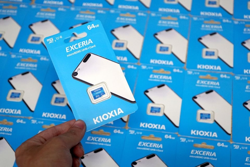 the-nho-microsd-kioxia-64gb-5.jpg