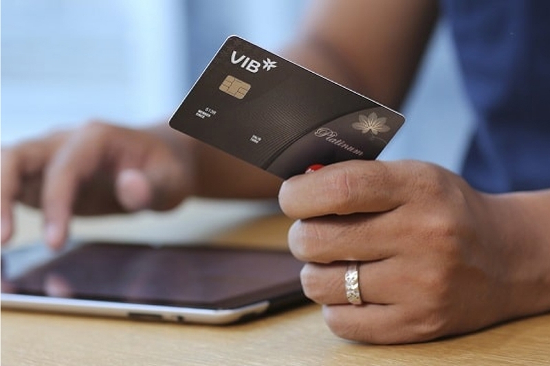 Thẻ Visa khác gì thẻ thường - 04