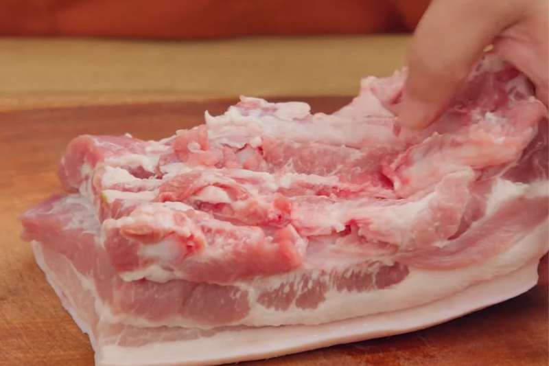 Mẹo chọn thịt ba chỉ