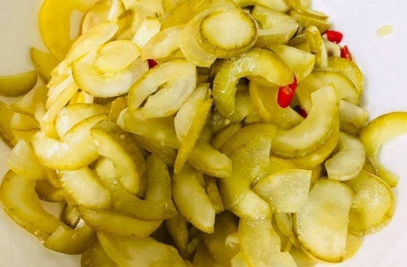 thịt ba chỉ xào dưa gang ảnh 1