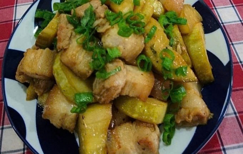 thịt ba chỉ xào dưa gang ảnh 6