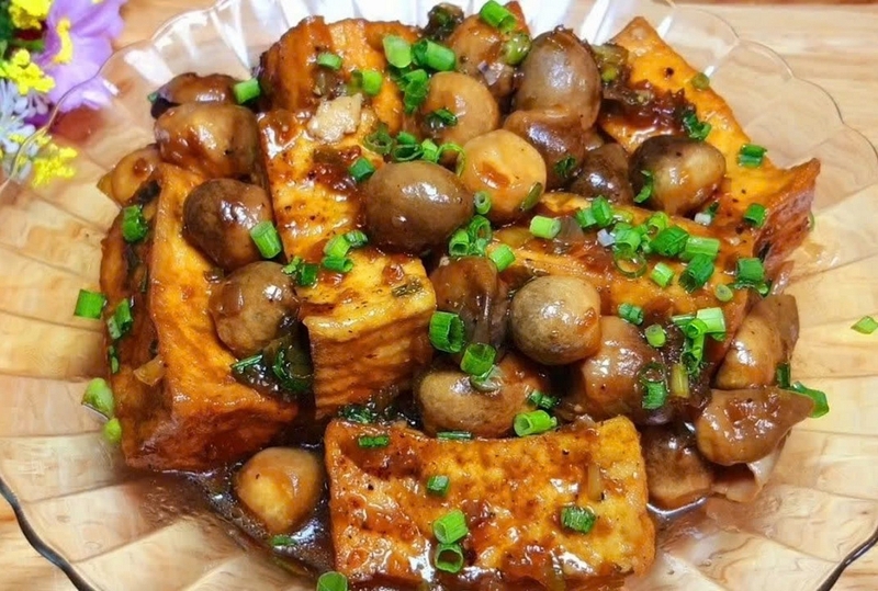 thịt kho nấm rơm ảnh 7