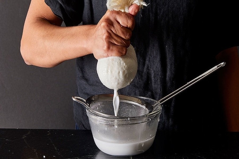 Thịt trâu xào lá cách nước cốt dừa 5