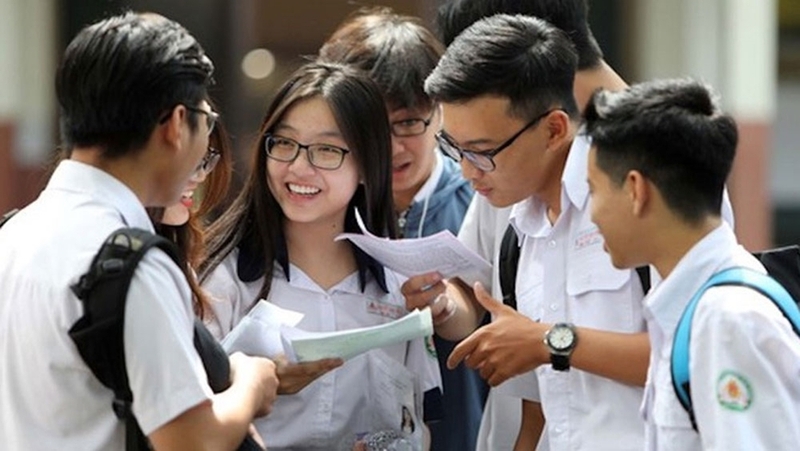 Thơ chúc thi tốt hài hước 1