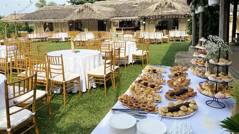 Không gian tổ chức buffet